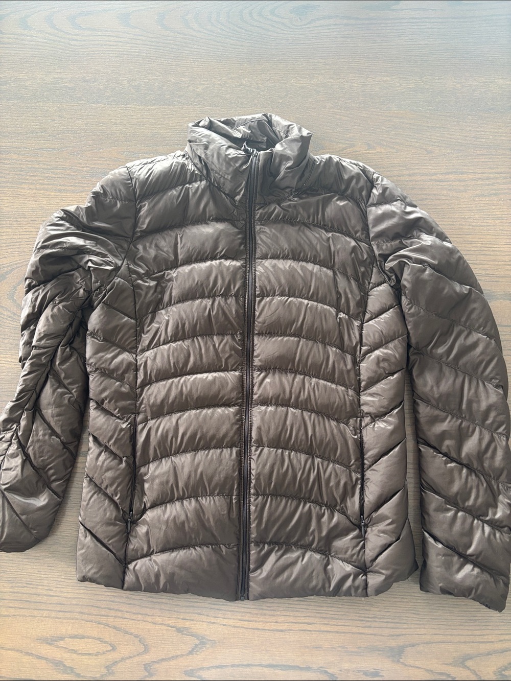 Uniqlo Quilted Puffer Jacket in Dark Brown M